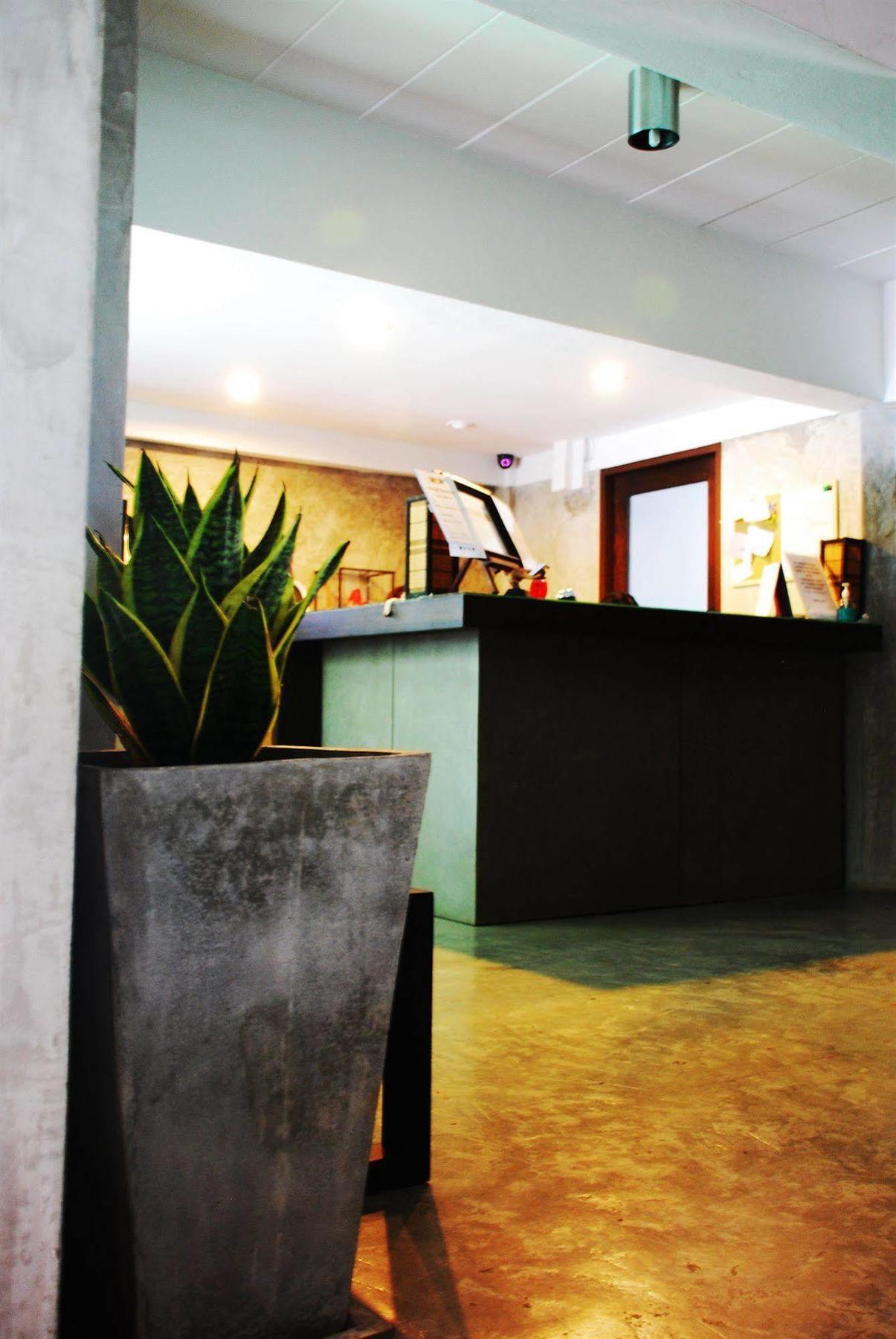 Fortville Guesthouse Bangkok Dış mekan fotoğraf