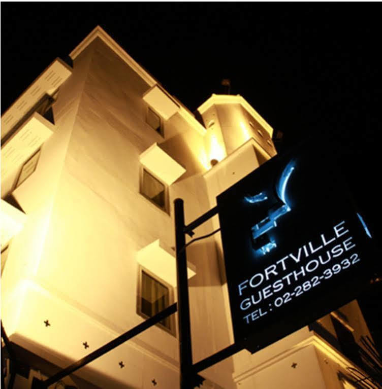 Fortville Guesthouse Bangkok Dış mekan fotoğraf